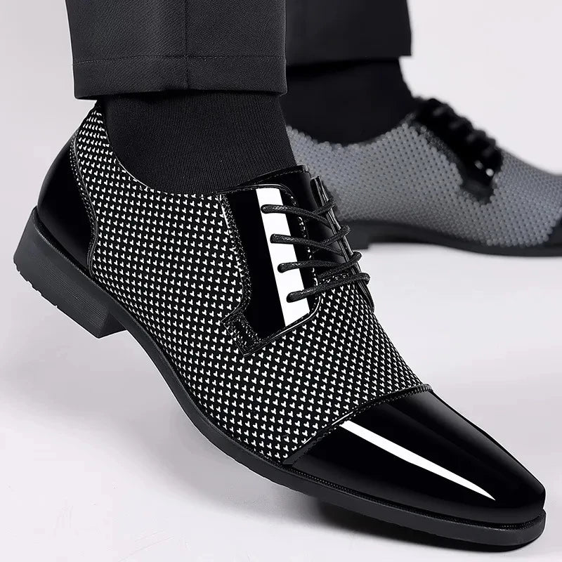 Sapatos sociais para homem para homem, sapatos oxfords de couro.